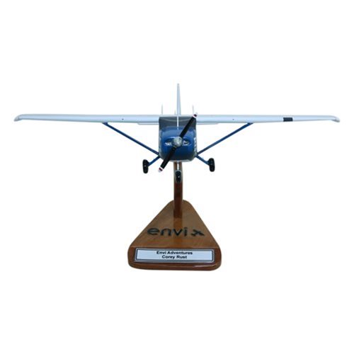 Cessna 182A Custom Aircraft Model - View 4