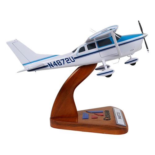 Cessna 205 Custom Aircraft Model - View 4