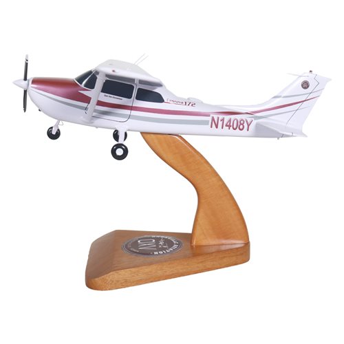 Cessna 172C Custom Aircraft Model - View 2