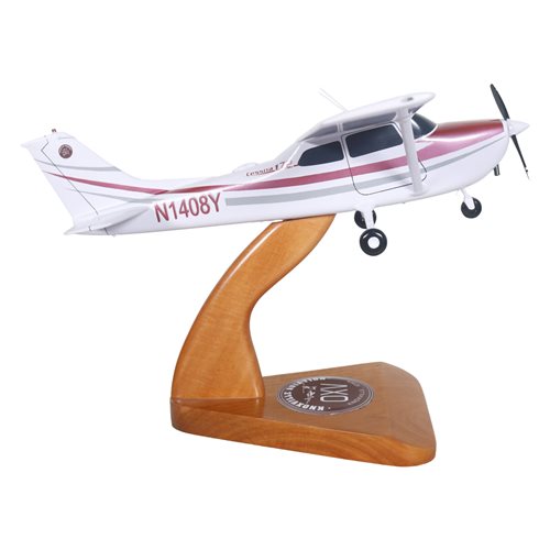 Cessna 172C Custom Aircraft Model - View 4