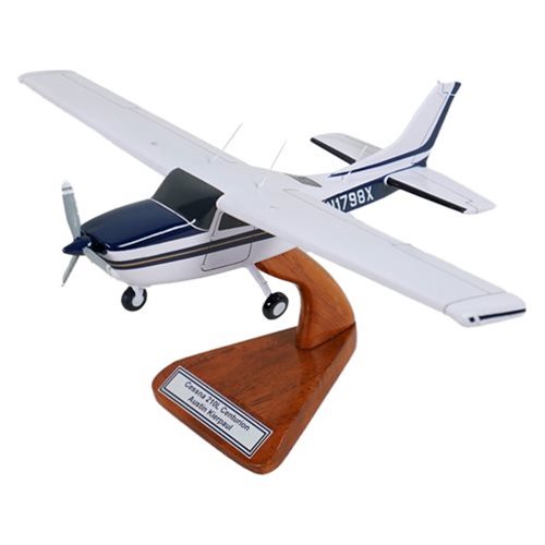 Cessna 210L Centurion Aircraft Model