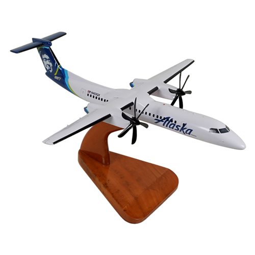 Alaska Horizon Bombardier Dash 8-Q402 Custom Aircraft Model  - View 5