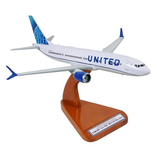 United Airlines B737-Max 9 Custom Aircraft Model - View 5