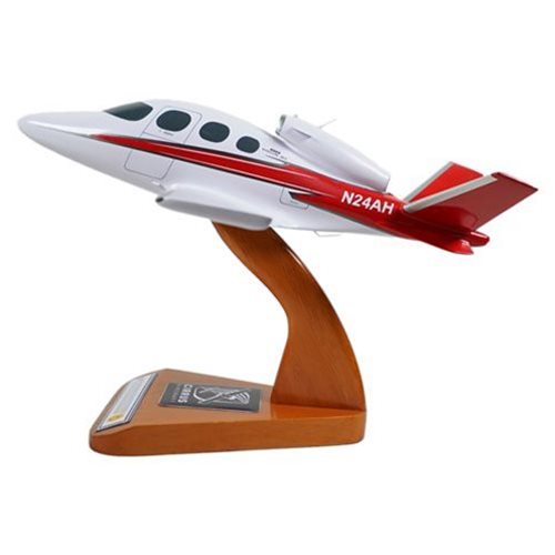 Cirrus Vision Jet Airplane Model - View 2