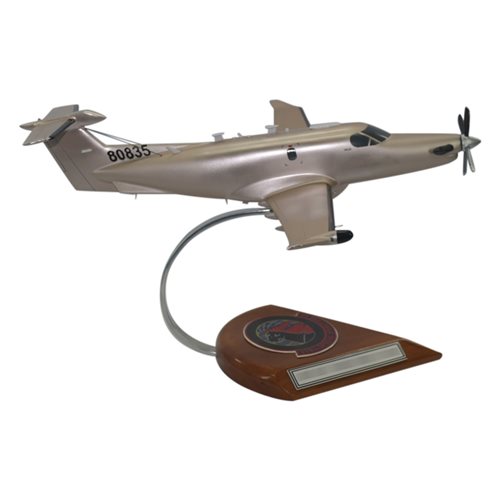 Design Your Own U-28 Custom Aircraft Model - View 6