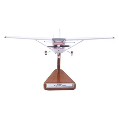 Cessna 150L Custom Aircraft Model - View 3