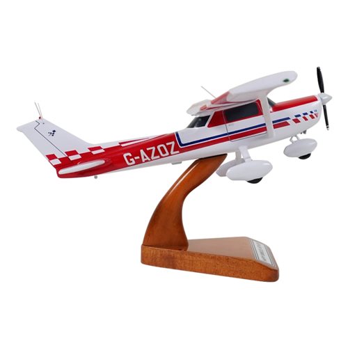 Cessna 150L Custom Aircraft Model - View 8